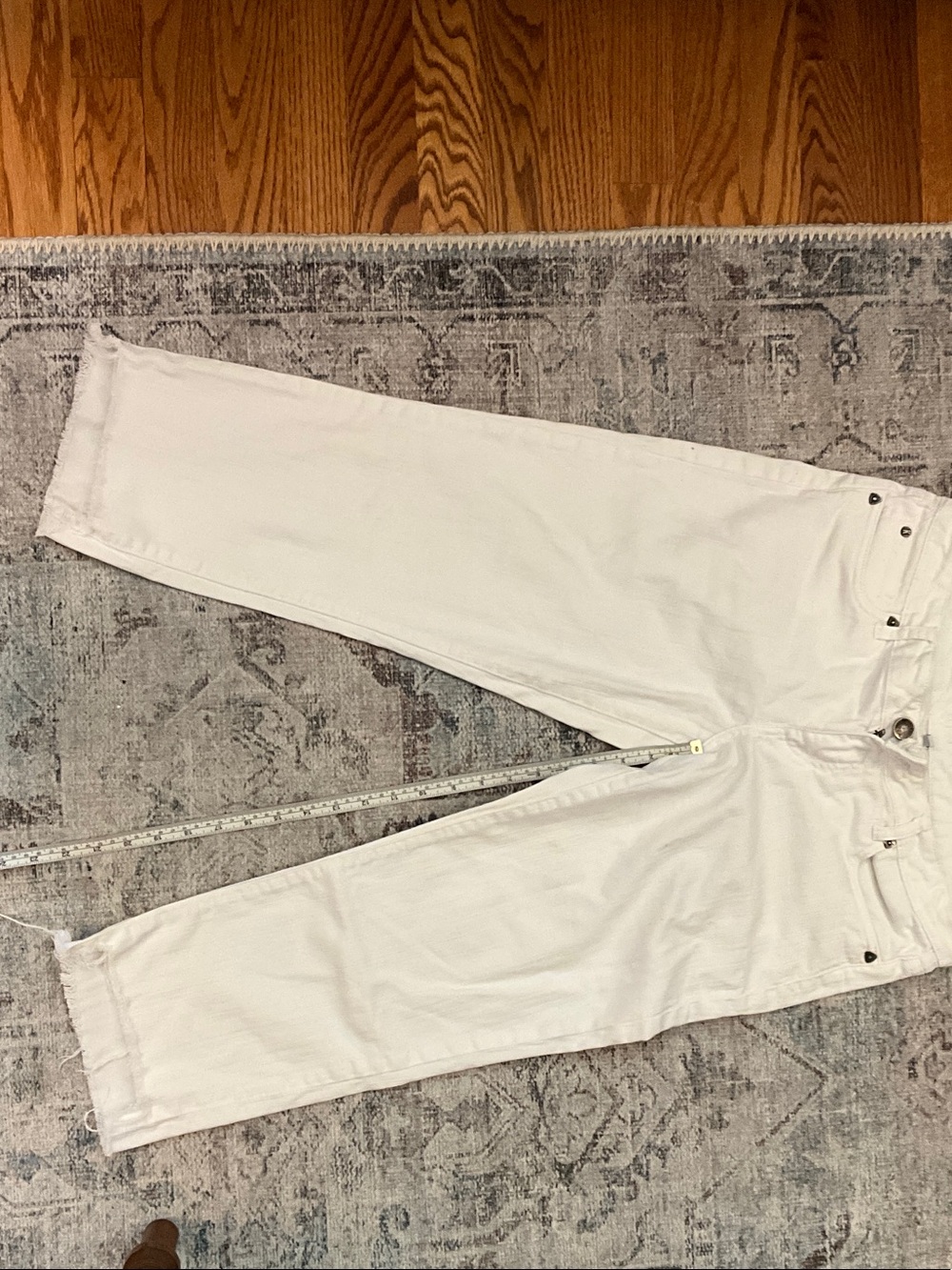 Kut from the Kloth White Cropped Ankle Jeans RACHEL FAB AB HIGH RISE MOM JEANS